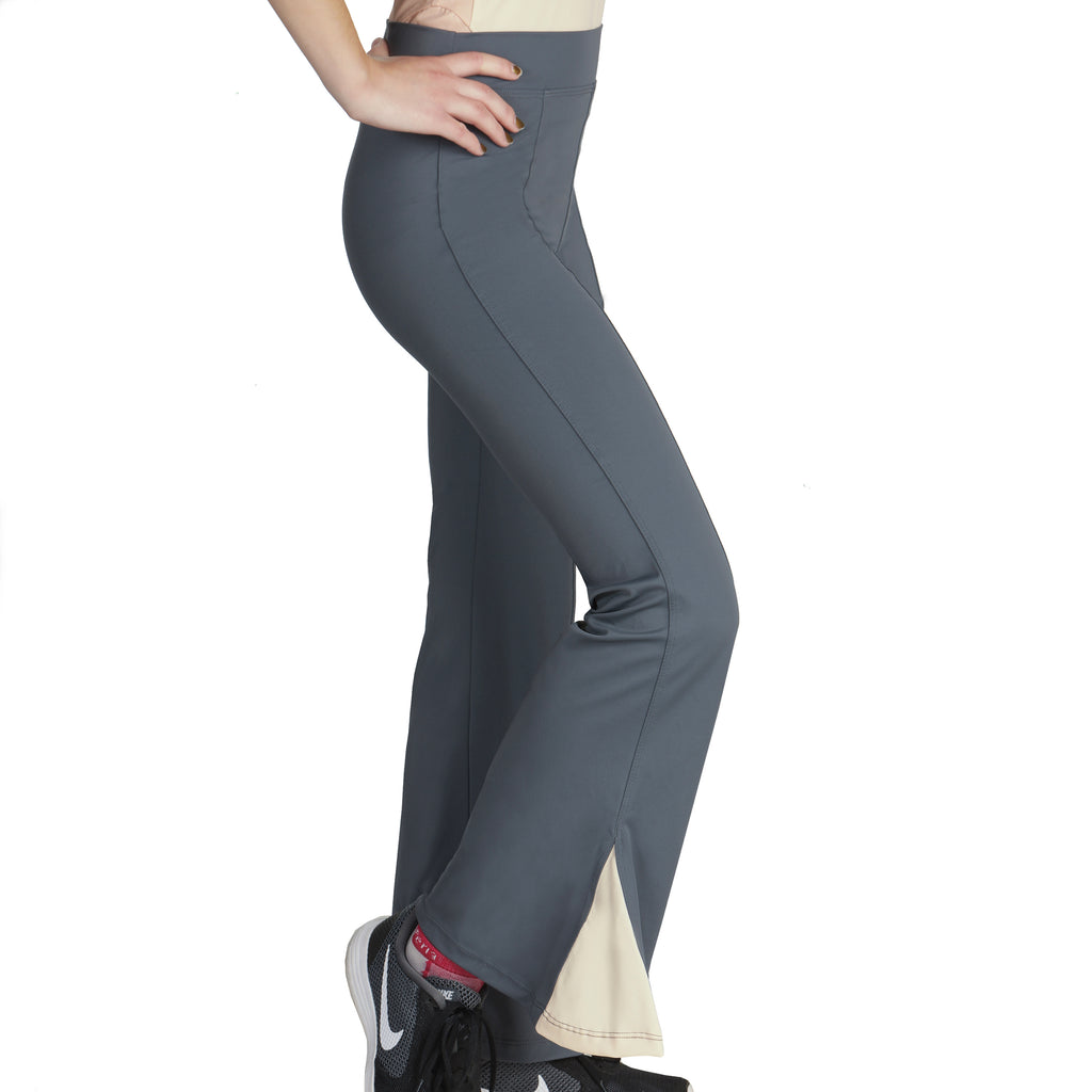 Flared pant with contrasting inset.  Petite and junior petite sizes.  Lightweight, stylish, and comfortable.